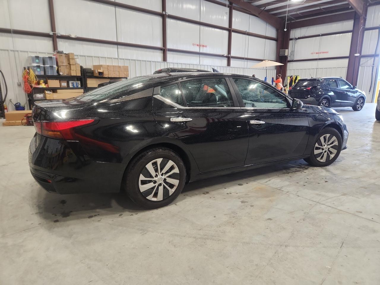 2021 Nissan Altima S - zdjęcie 3