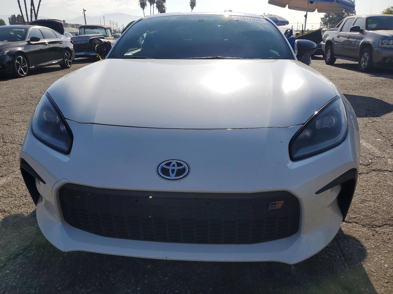 2022 Toyota Gr86 Premium - zdjęcie 5