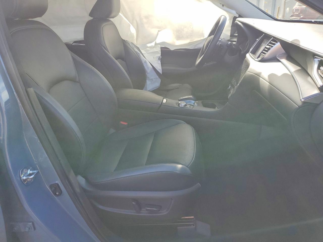 2023 Infiniti Qx50 Luxe - zdjęcie 7