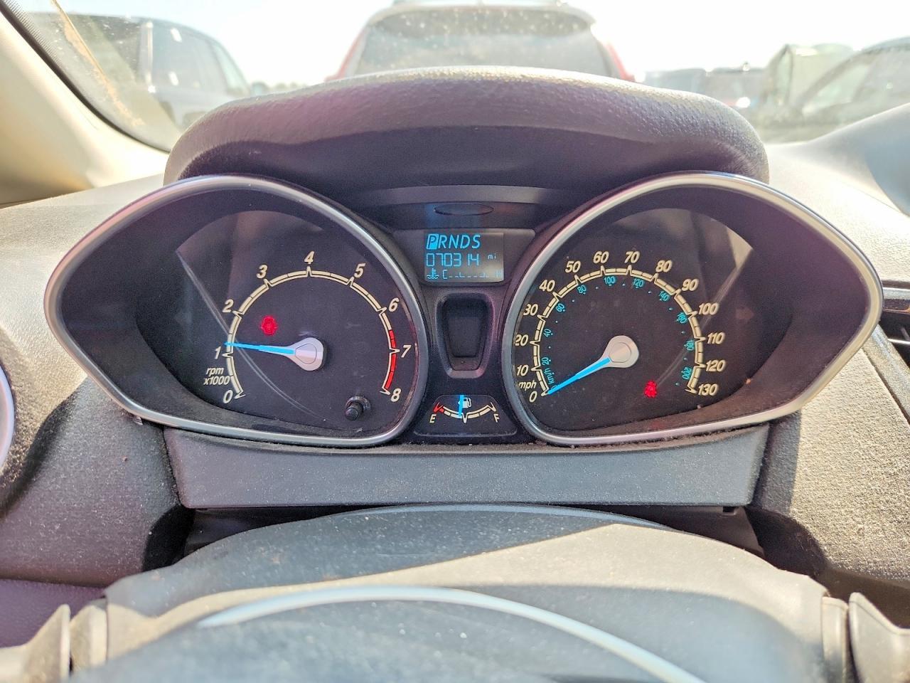 2014 Ford Fiesta Se - zdjęcie 9