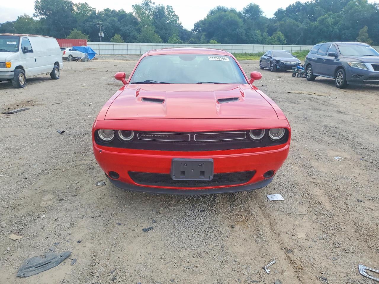 2019 Dodge Challenger Sxt - zdjęcie 5