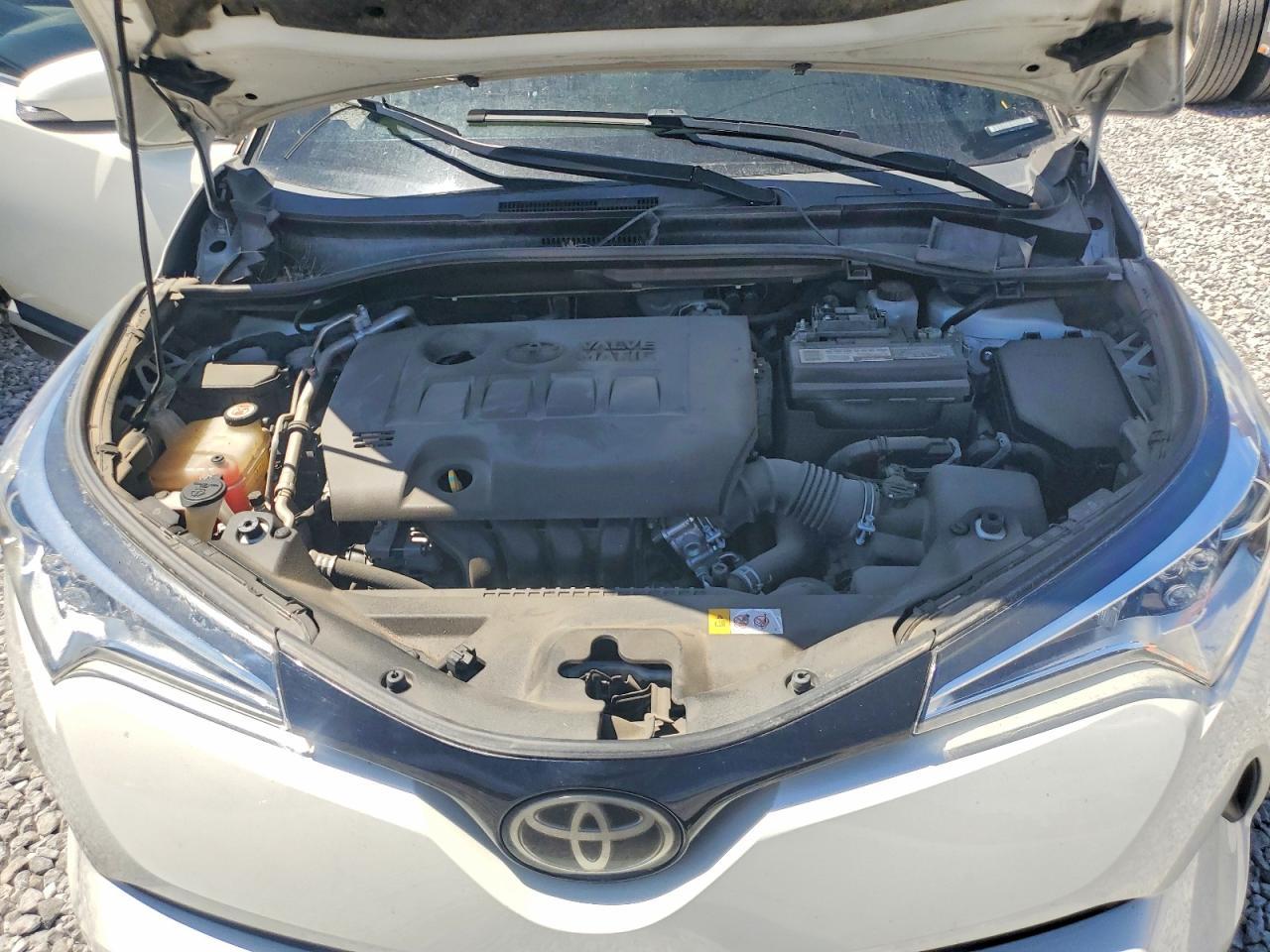 2019 Toyota C-Hr Le - zdjęcie 12