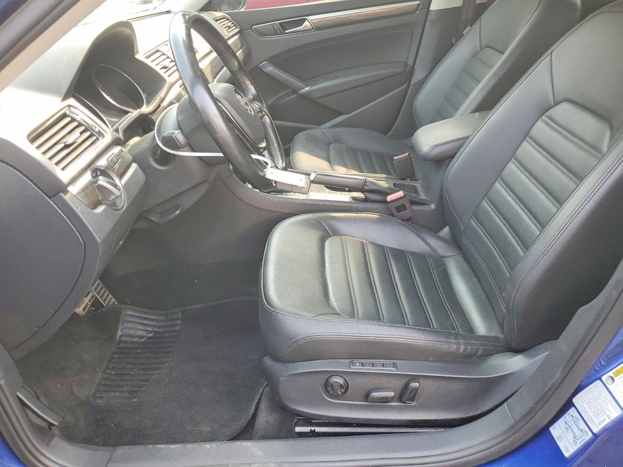 2017 Volkswagen Passat Sel Premium - zdjęcie 7