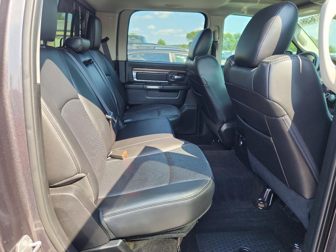 2016 Ram 1500 Laramie - zdjęcie 10
