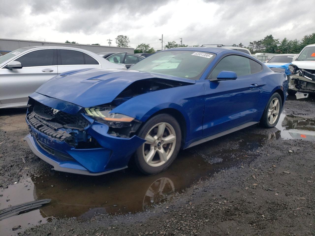2018 Ford Mustang - zdjęcie główne