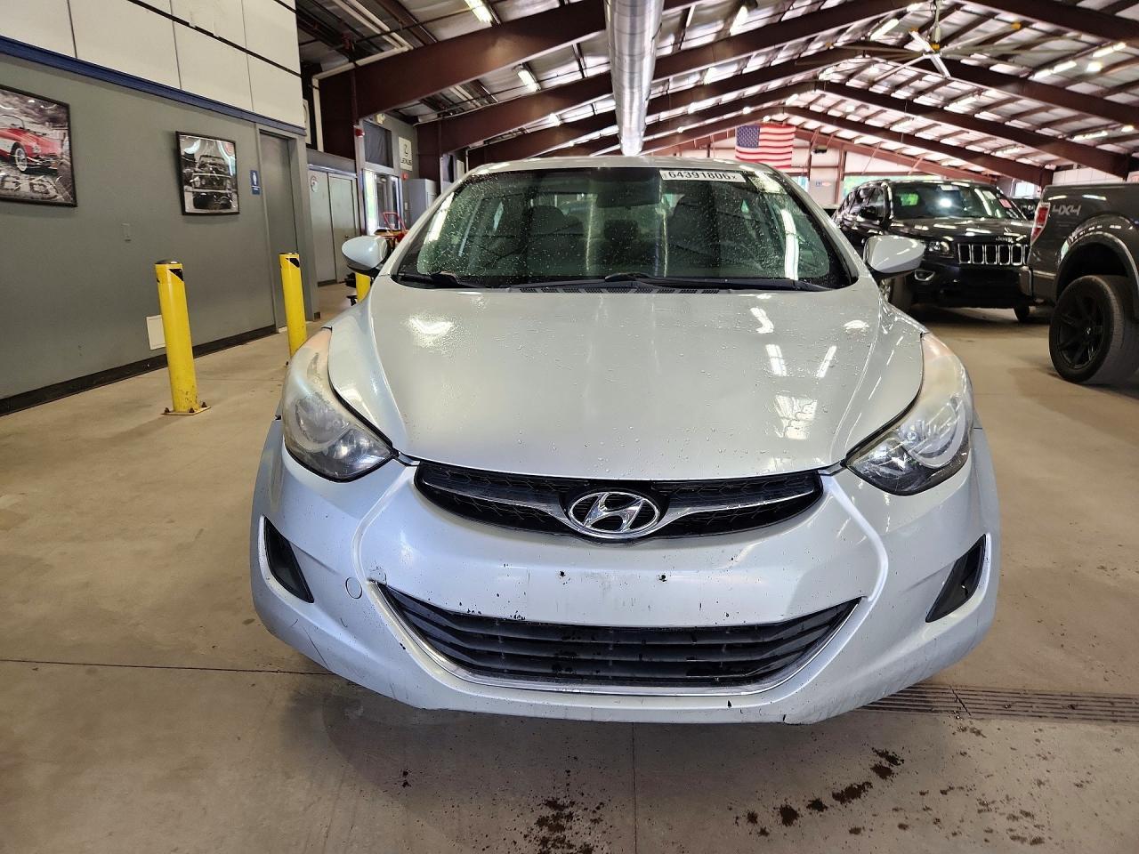 2013 Hyundai Elantra Gls - zdjęcie 5
