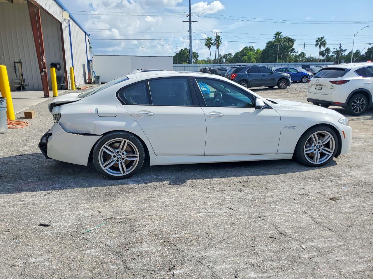 2016 BMW 550 I - zdjęcie 3