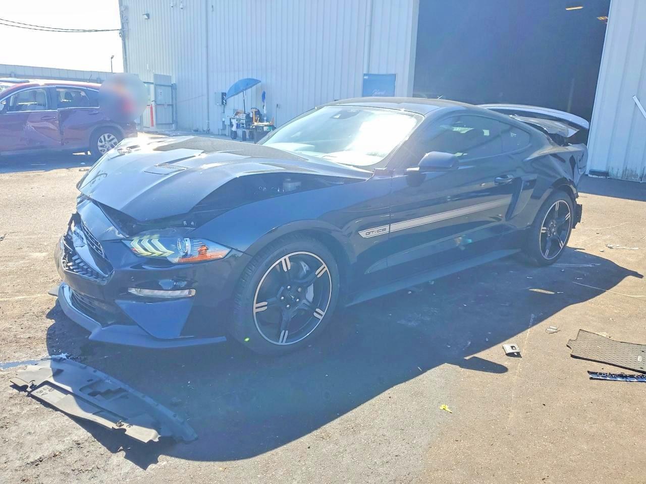 2021 Ford Mustang Gt - zdjęcie główne