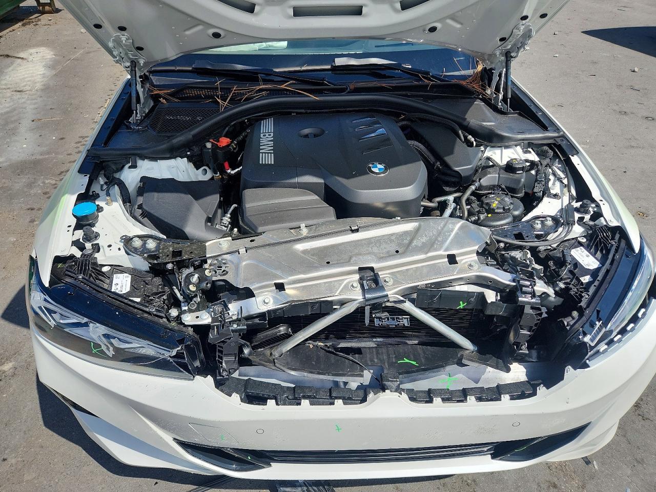 2026 BMW 330I - zdjęcie 11