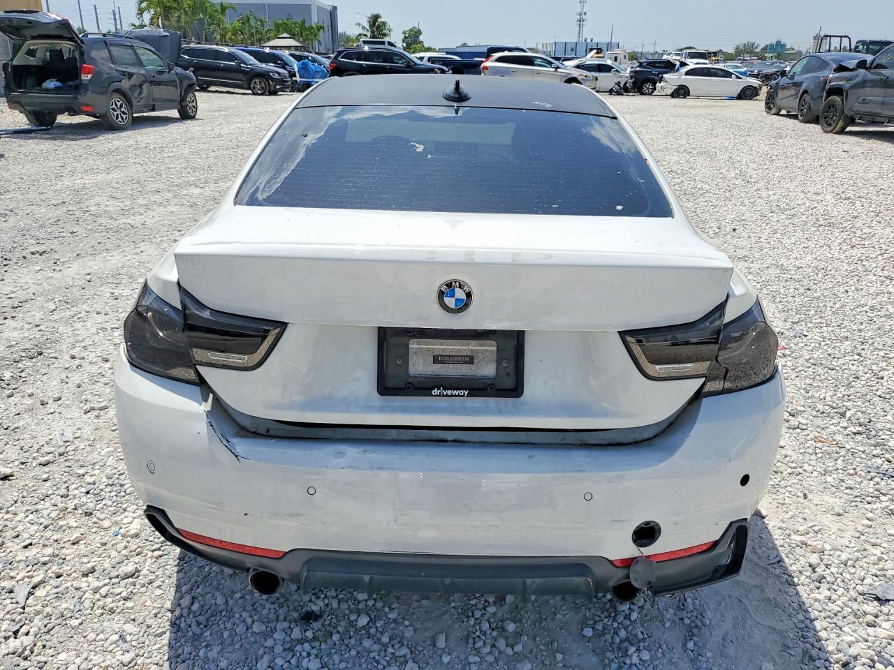 2014 BMW Seria 4 Coupe 435i - zdjęcie 6