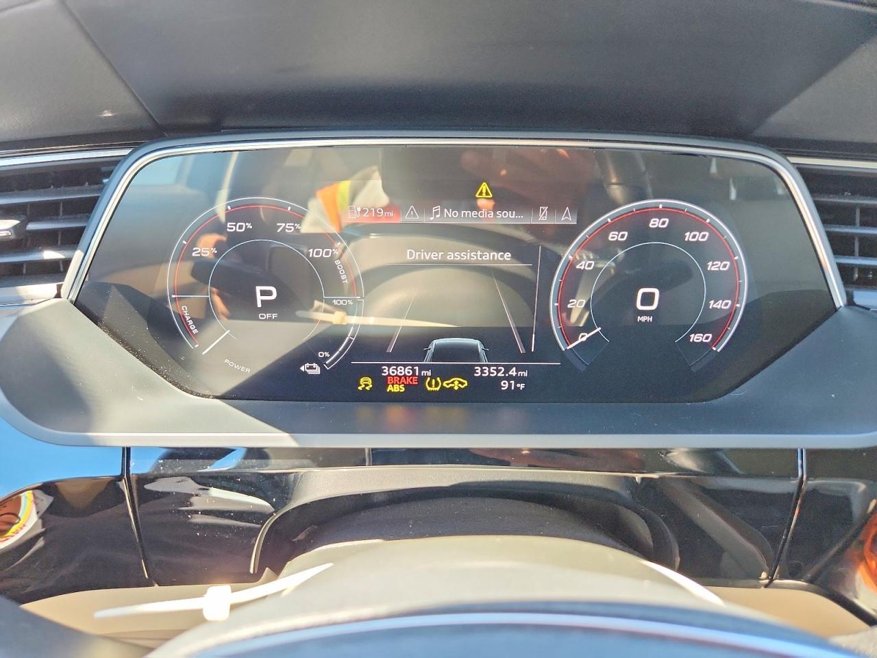 2022 Audi E-Tron Premium - zdjęcie 9