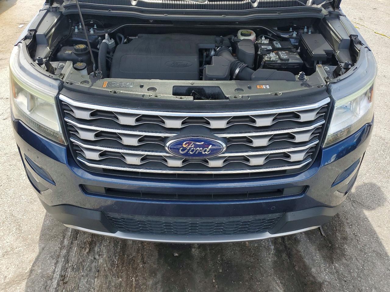 2017 Ford Explorer Xlt - zdjęcie 12
