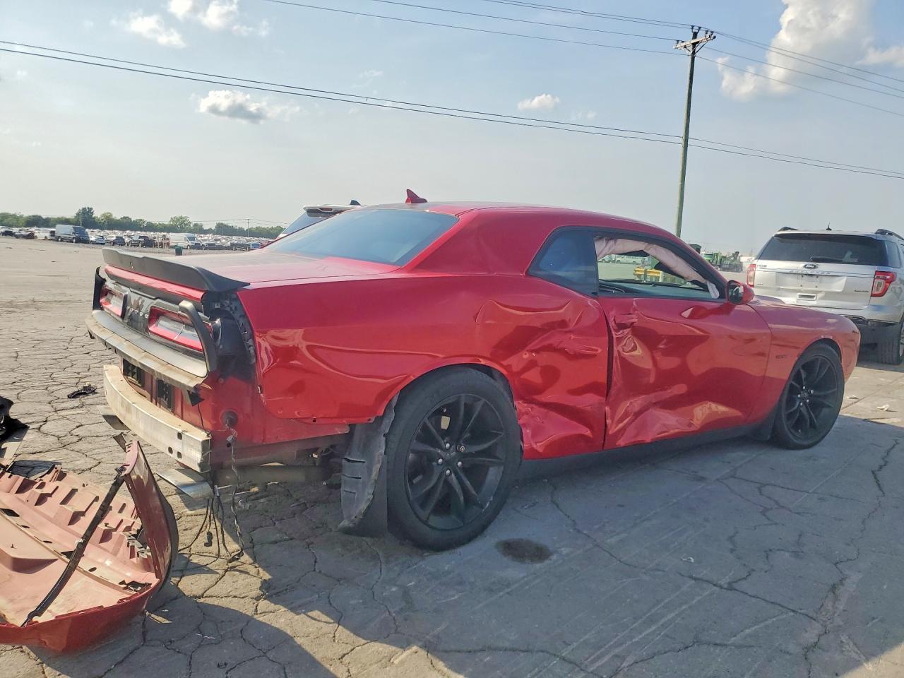 2016 Dodge Challenger R/T - zdjęcie 3