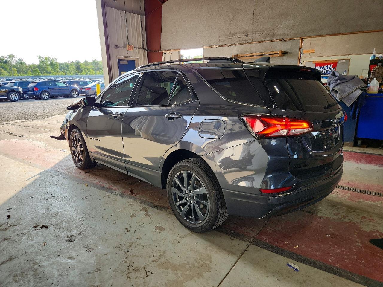 2023 Chevrolet Equinox Rs - zdjęcie 2