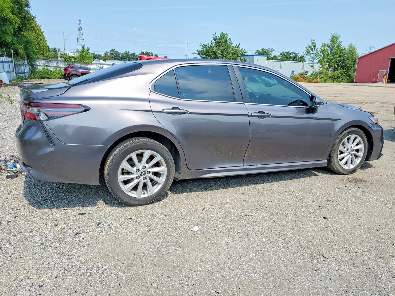 2022 Toyota Camry Se - zdjęcie 3
