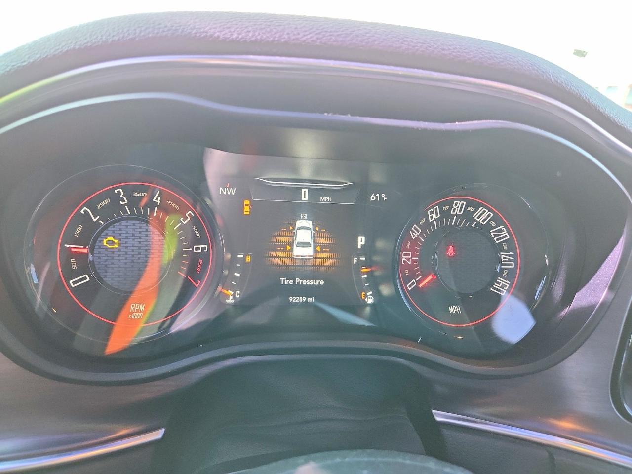 2018 Dodge Challenger Sxt - zdjęcie 9