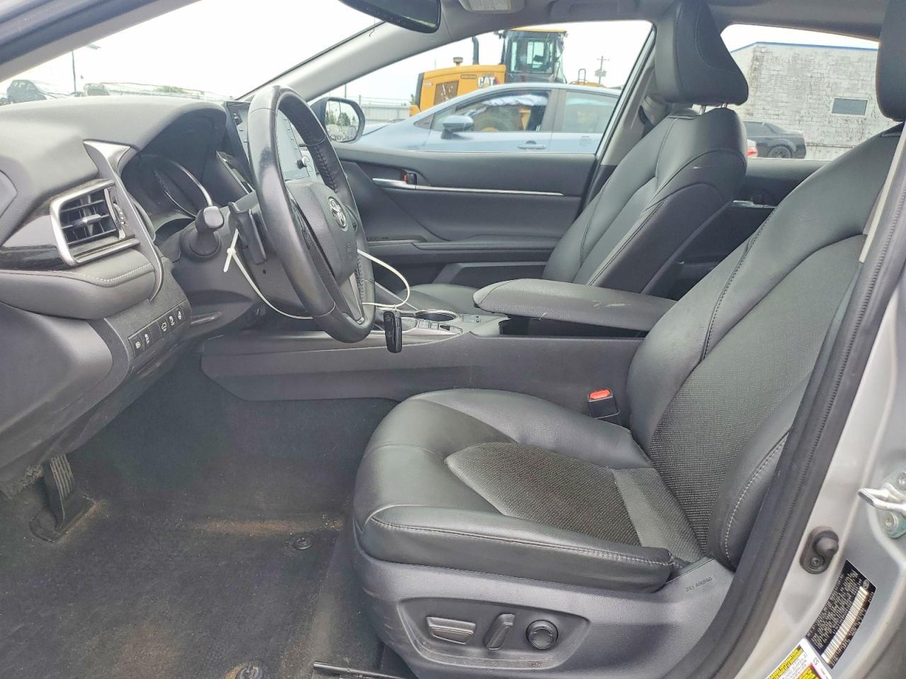 2024 Toyota Camry Xse - zdjęcie 7