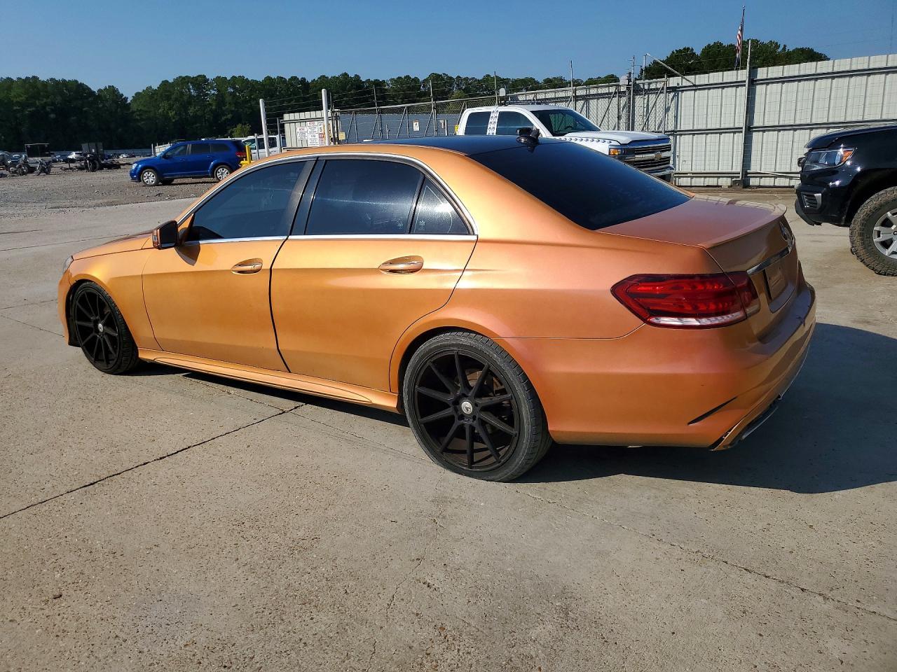 2014 Mercedes-Benz E 350 - zdjęcie 2