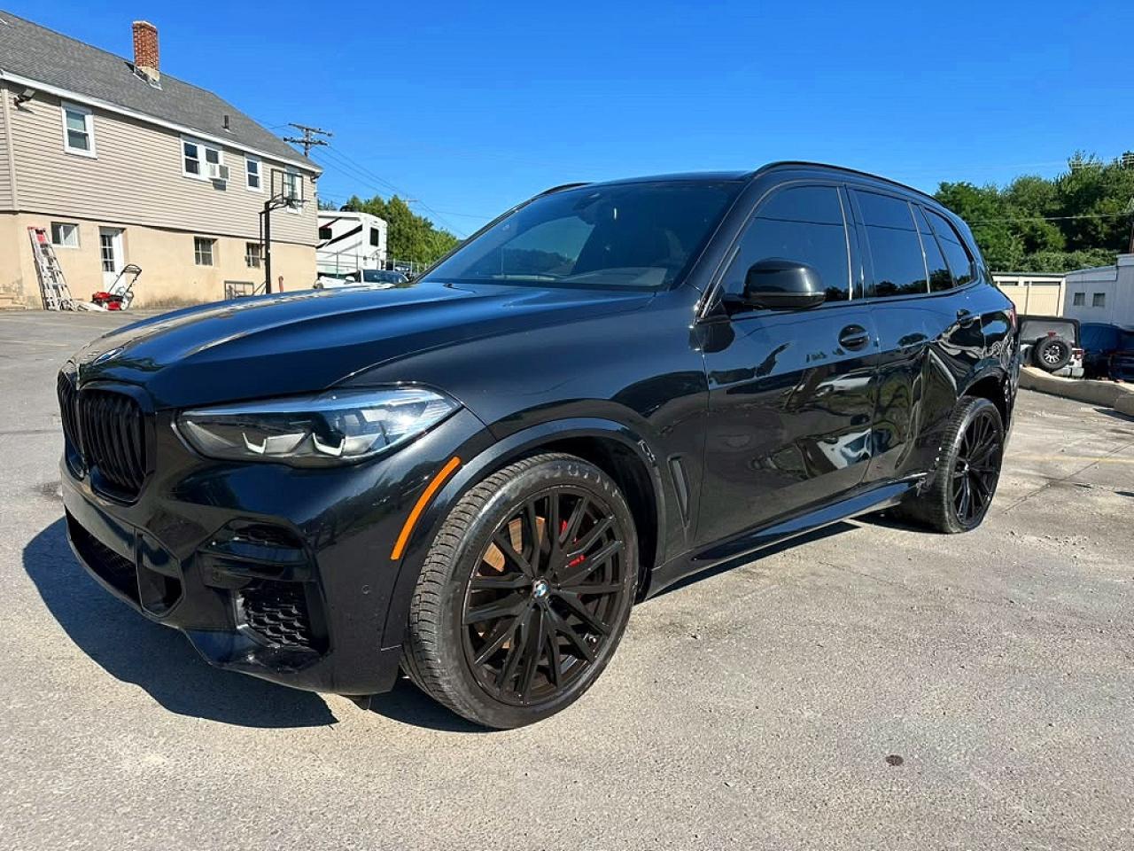 2023 BMW X5 xDrive40I - zdjęcie główne