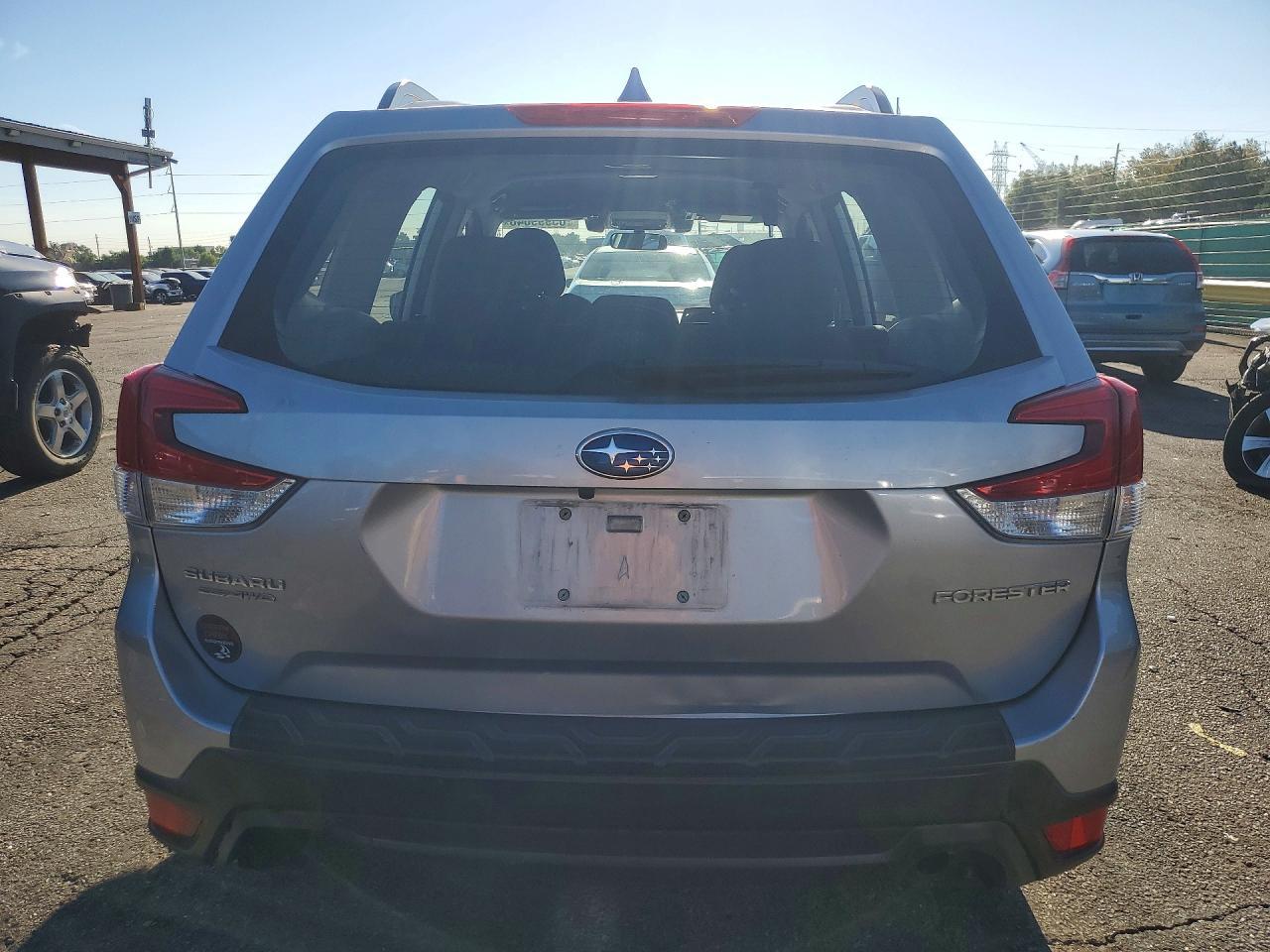 2019 Subaru Forester - zdjęcie 6