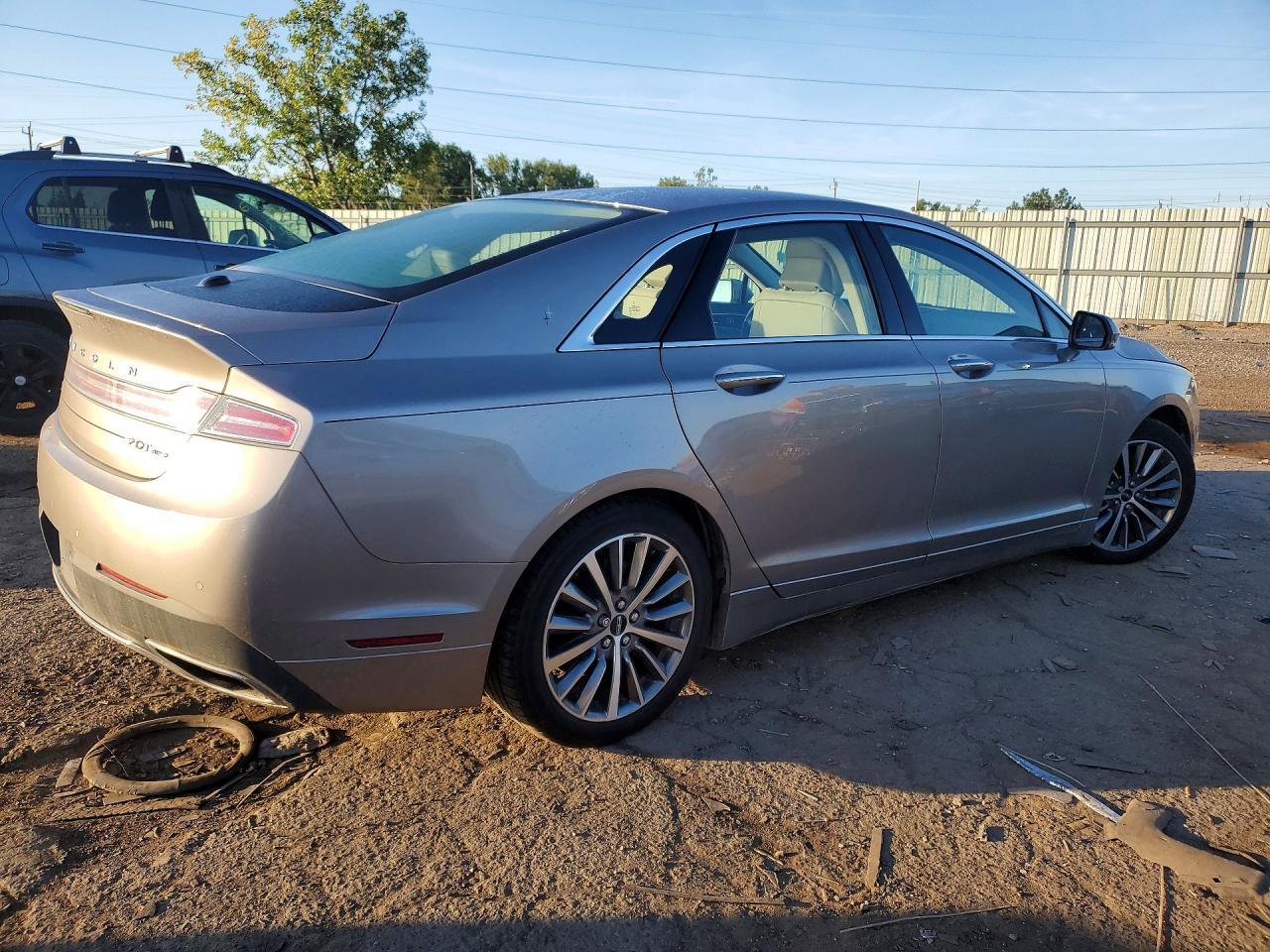 2019 Lincoln Mkz Reserve I - zdjęcie 3