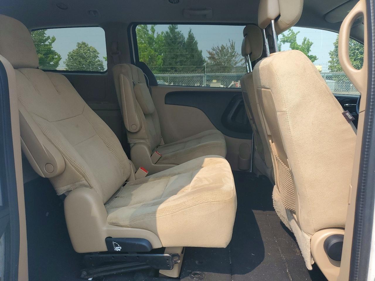 2015 Dodge Caravan Sxt - zdjęcie 11