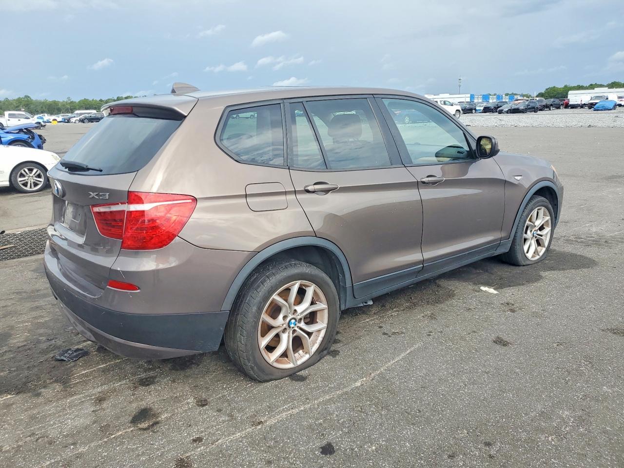 2013 BMW X3 xDrive28I - zdjęcie 3