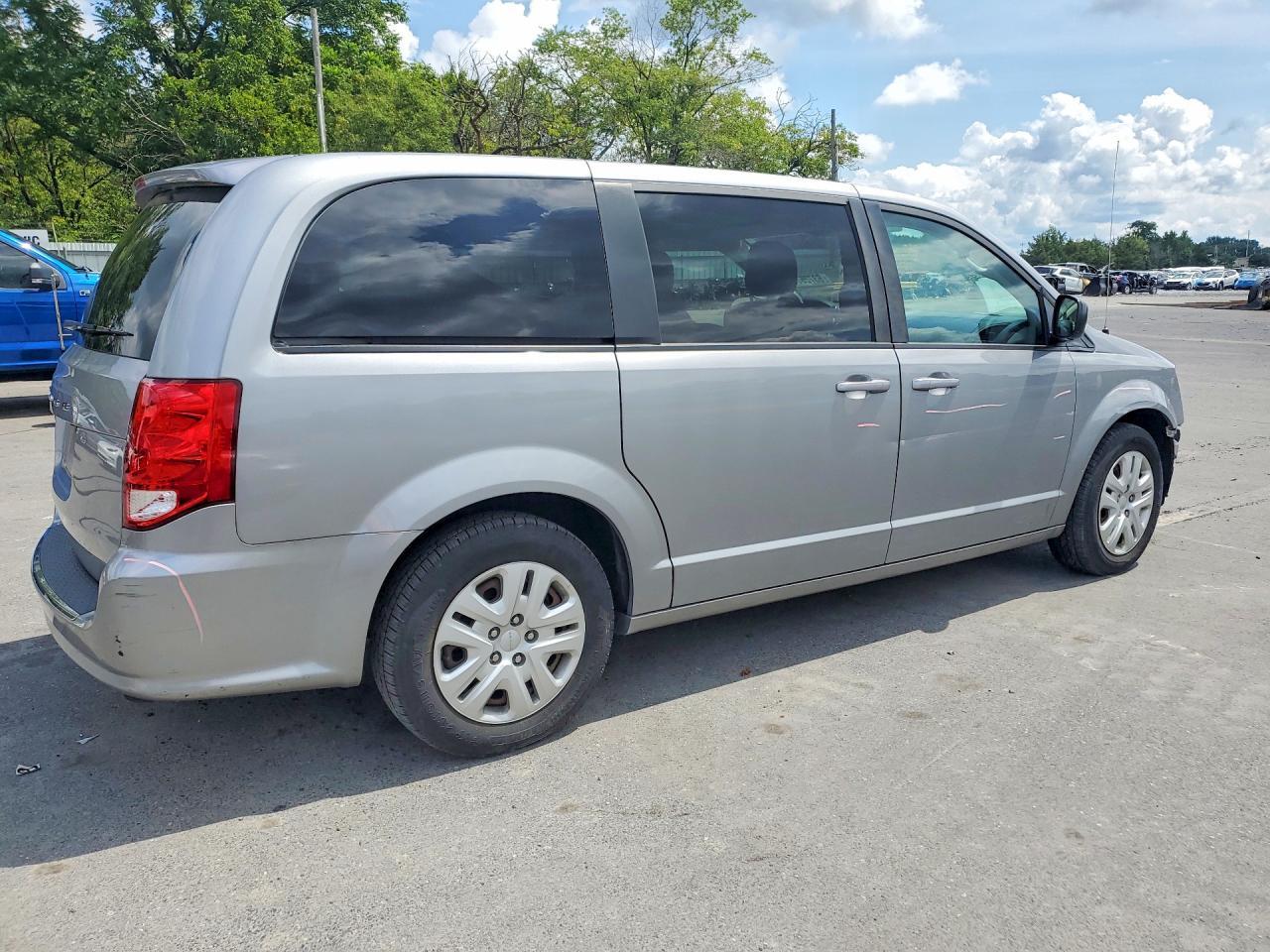 2018 Dodge Grand Caravan Se - zdjęcie 3