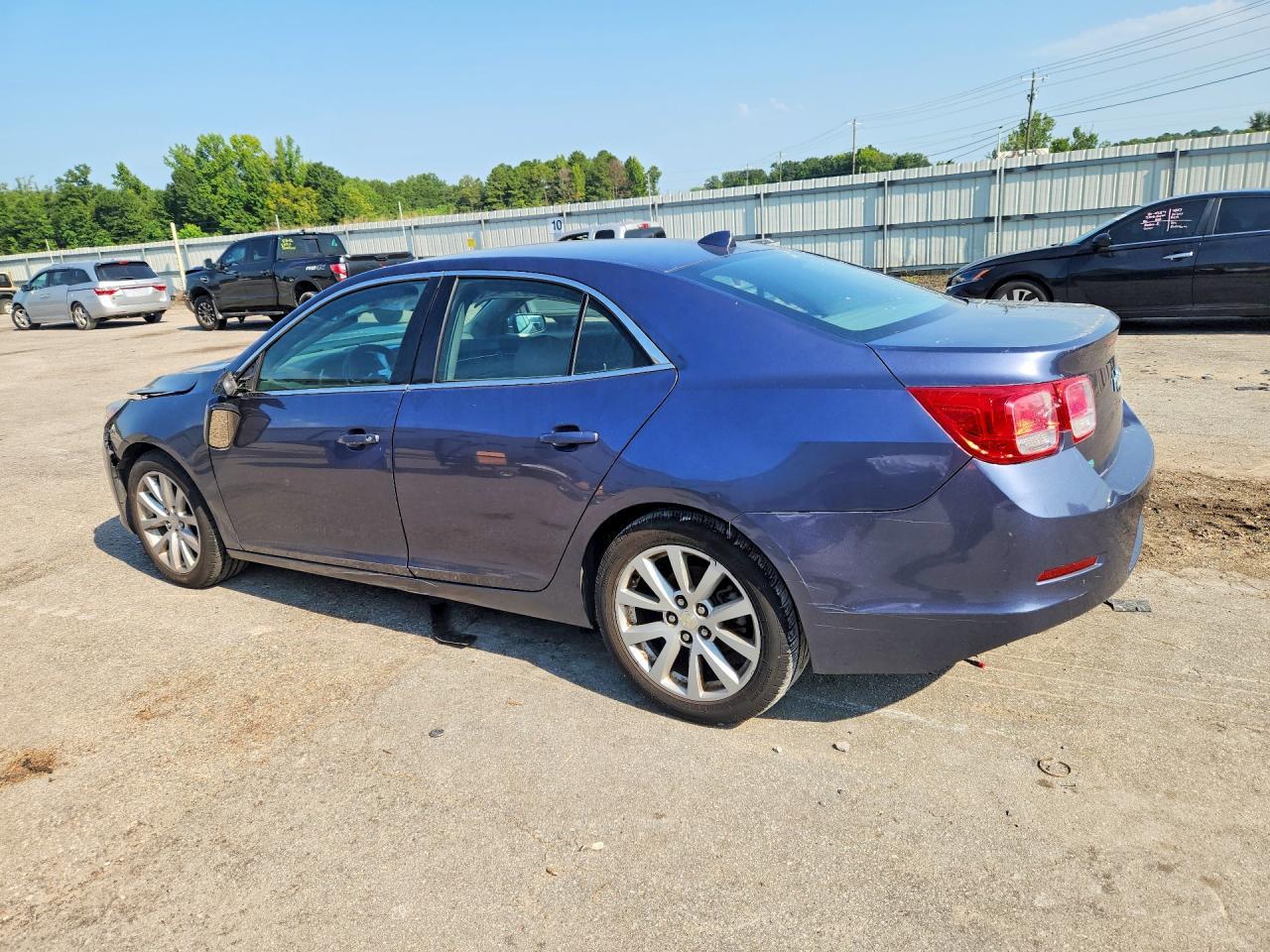 2014 Chevrolet Malibu 2Lt - zdjęcie 2