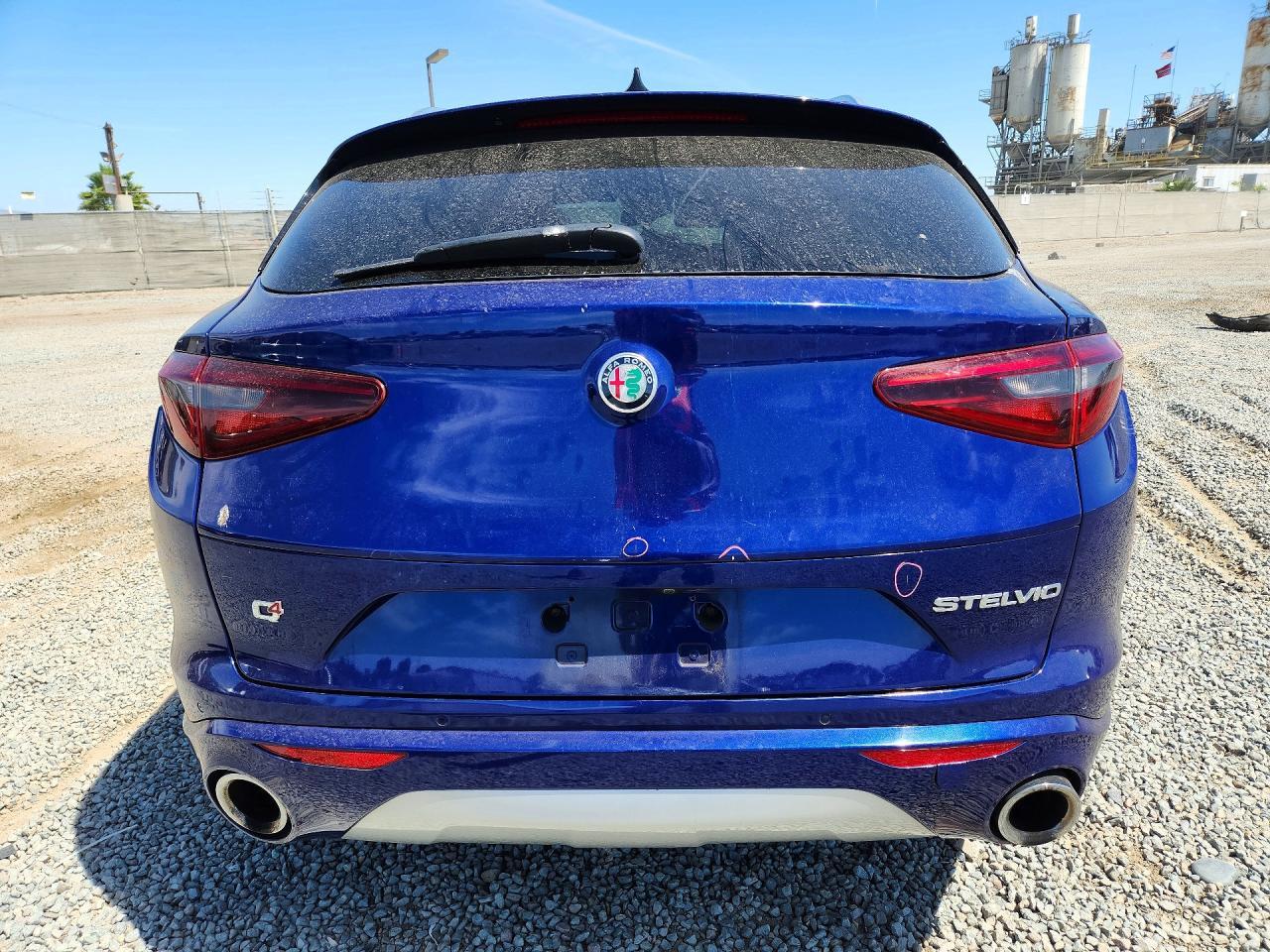 2021 Alfa Romeo Stelvio Ti - zdjęcie 6