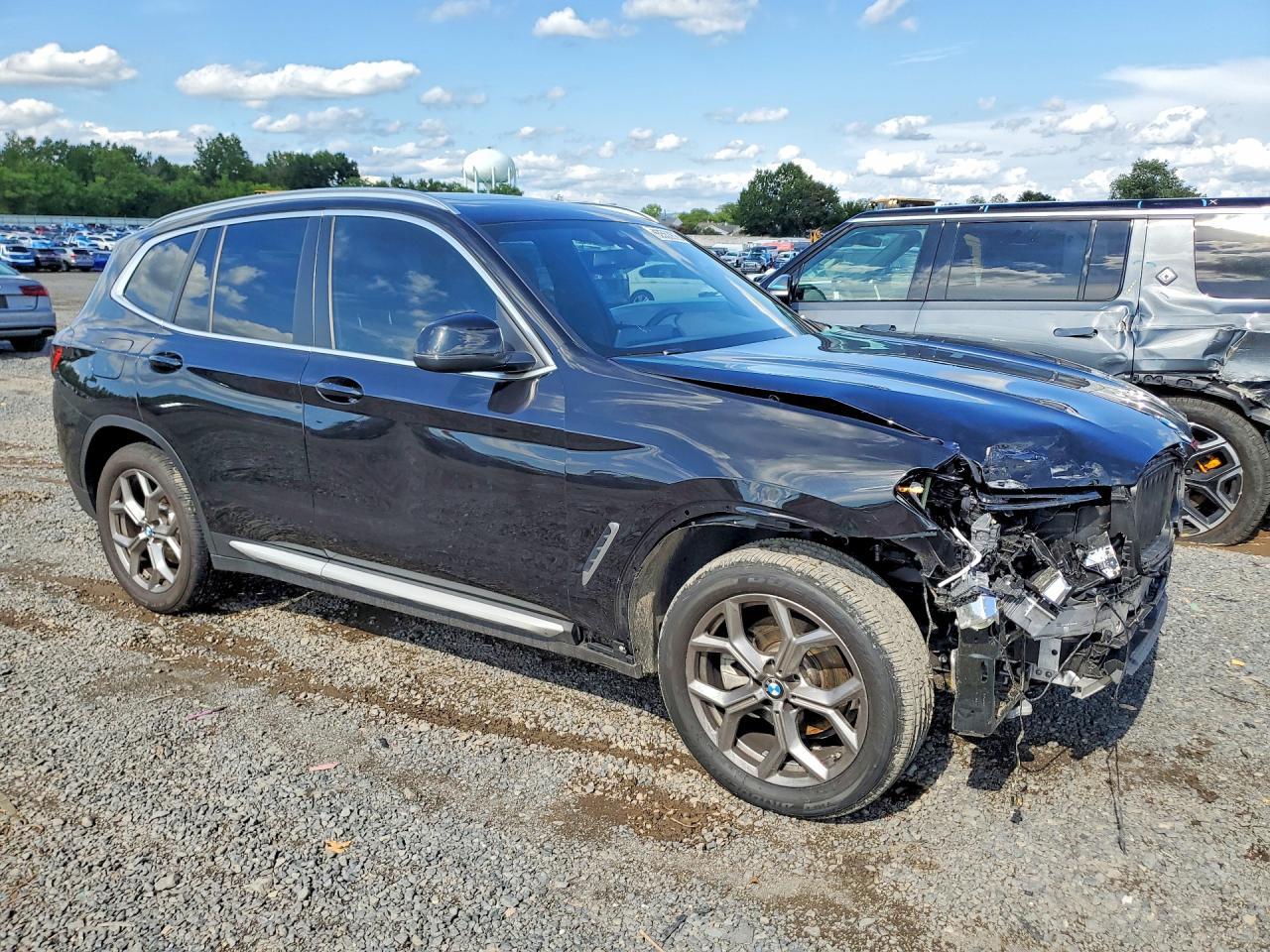 2024 BMW X3 xDrive30I - zdjęcie 4