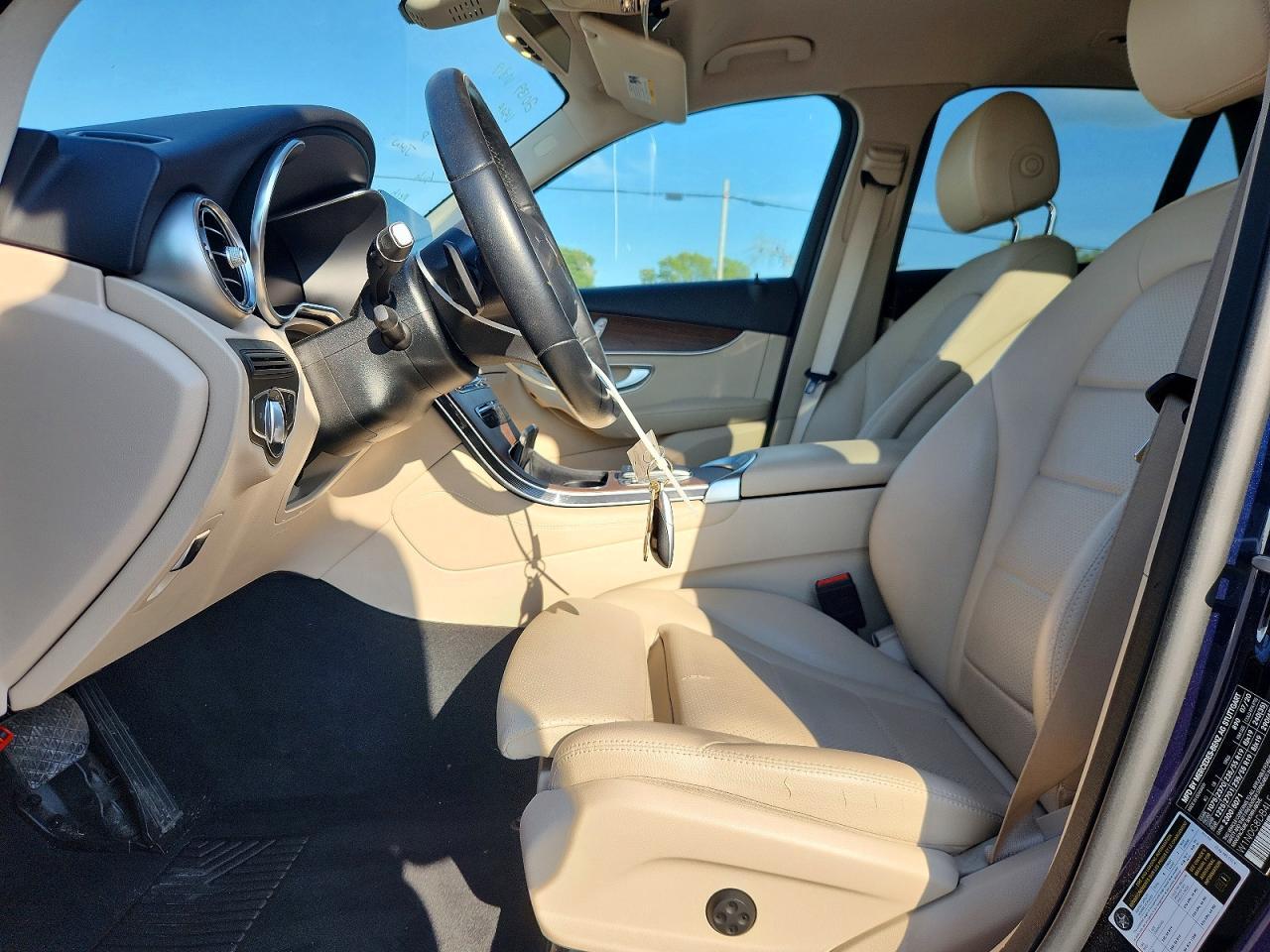 2020 Mercedes-Benz Glc 300 300 - zdjęcie 7