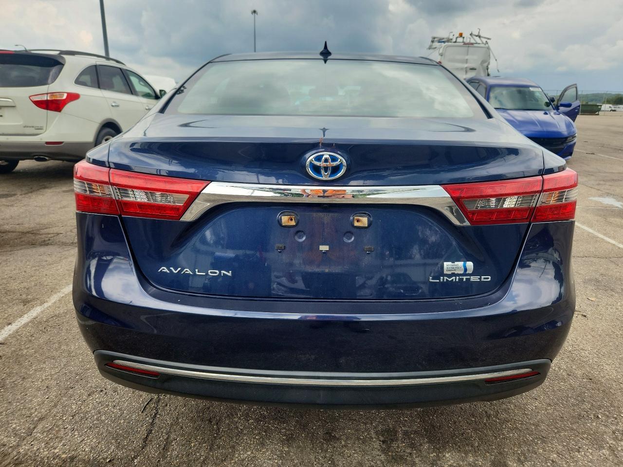 2016 Toyota Avalon Hybrid Limited - zdjęcie 6