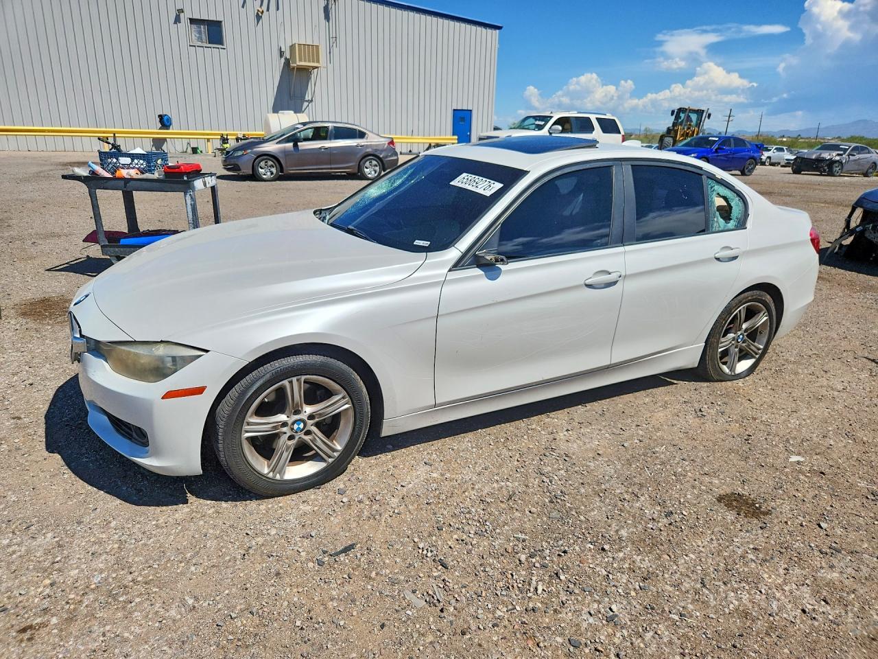2013 BMW 328 I - zdjęcie główne