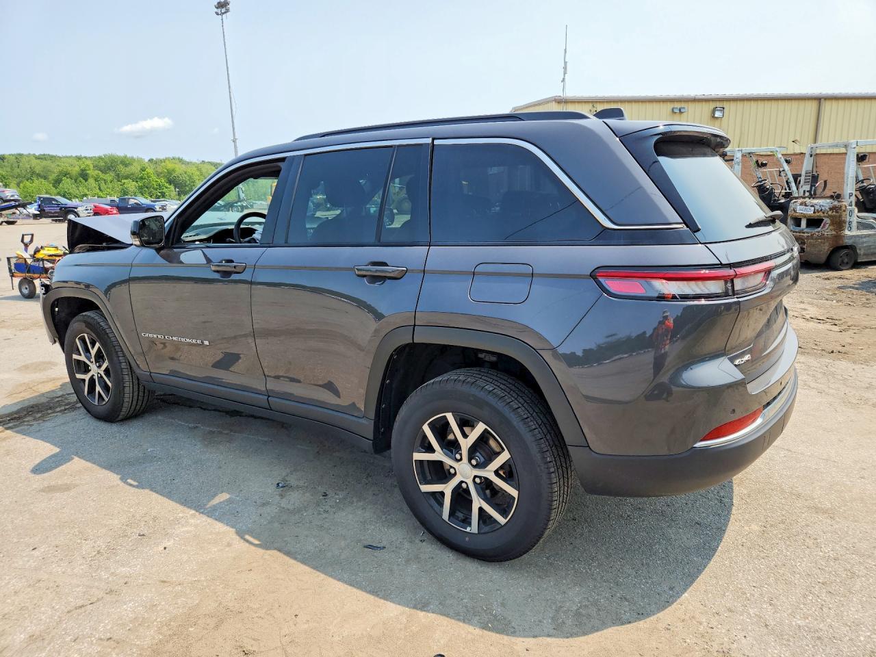 2025 Jeep Grand Cherokee Limited - zdjęcie 2