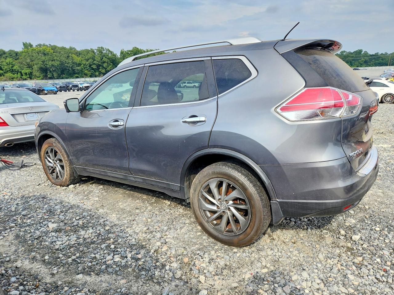 2015 Nissan Rogue Sl - zdjęcie 2