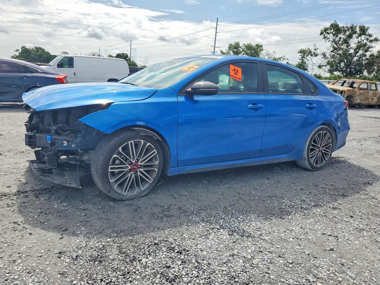 2024 Kia Forte Gt - zdjęcie główne