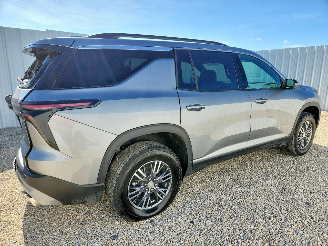 2026 Chevrolet Traverse Lt - zdjęcie 3