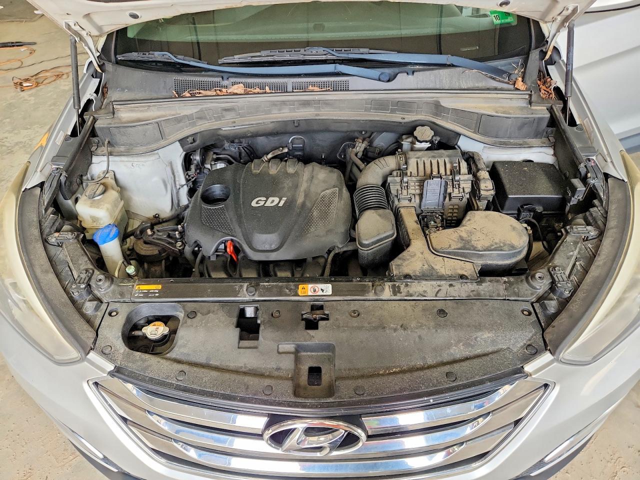 2014 Hyundai Santa Fe Sport 2.4L - zdjęcie 12