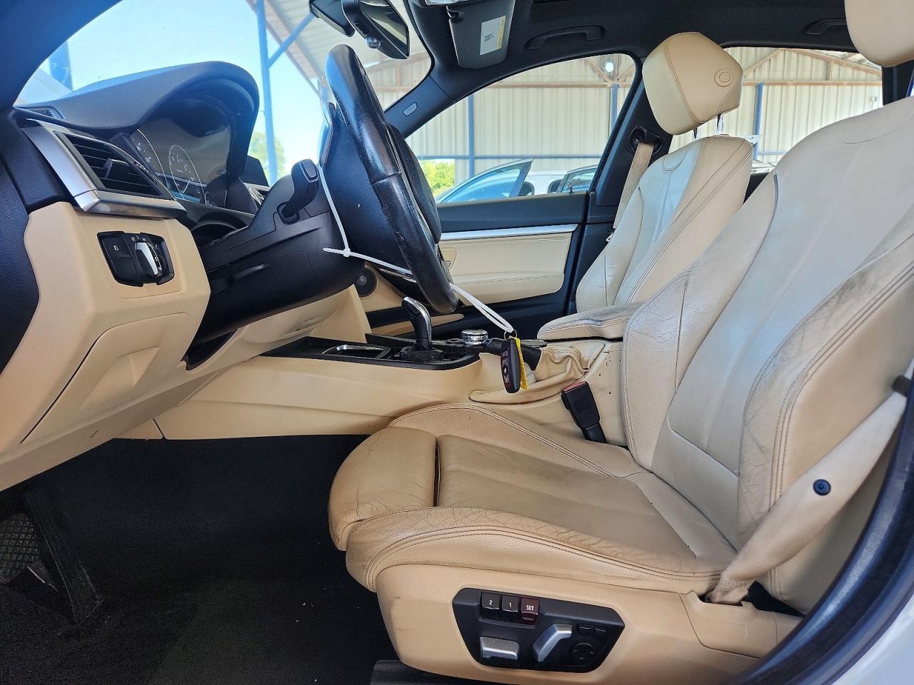 2017 BMW 330 Xigt - zdjęcie 7