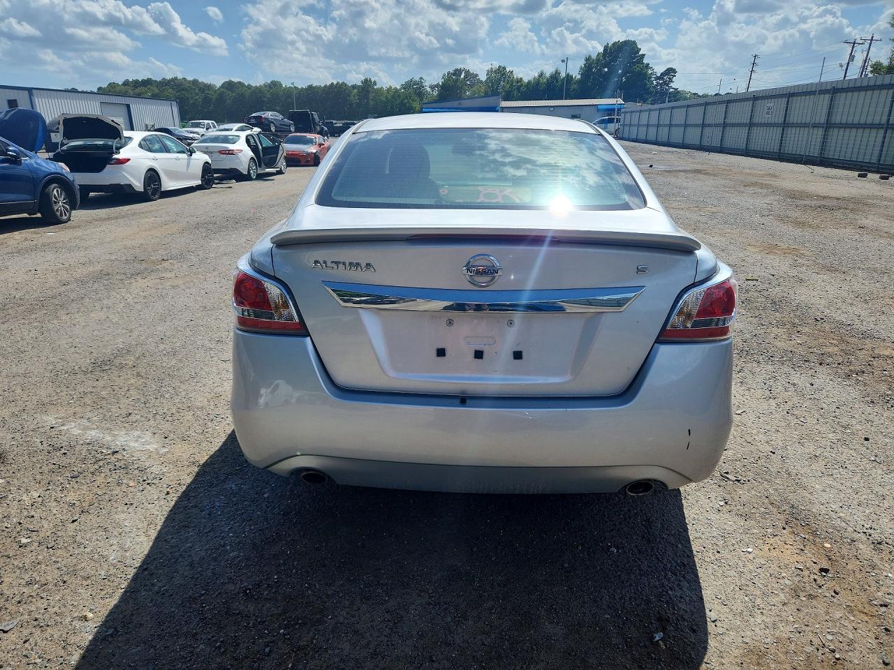 2015 Nissan Altima 2.5 S - zdjęcie 6