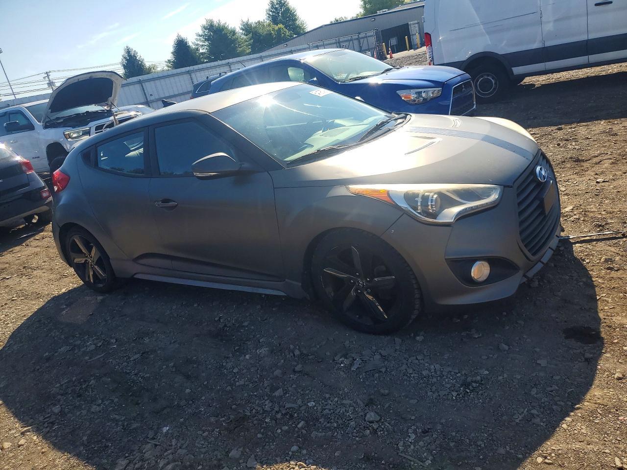 2015 Hyundai Veloster Turbo - zdjęcie 4