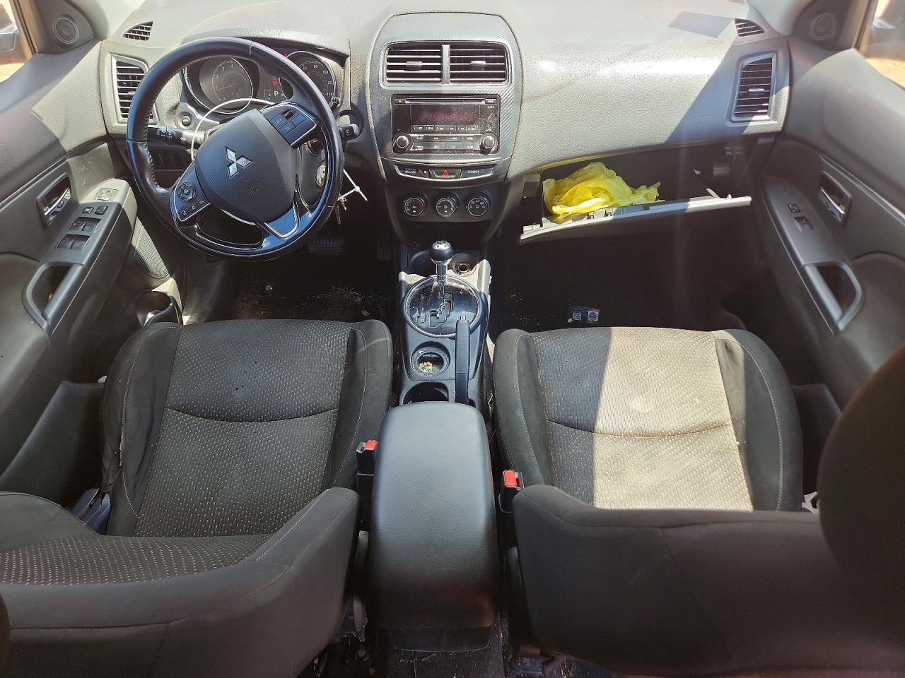 2016 Mitsubishi Outlander Sport Es - zdjęcie 8