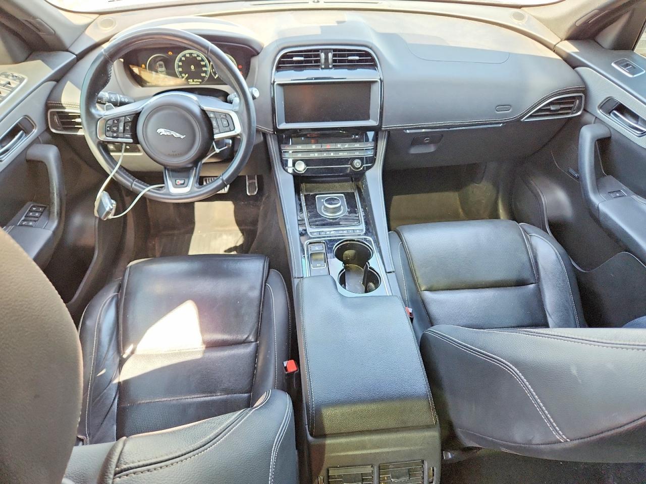 2017 Jaguar F-Pace S - zdjęcie 8