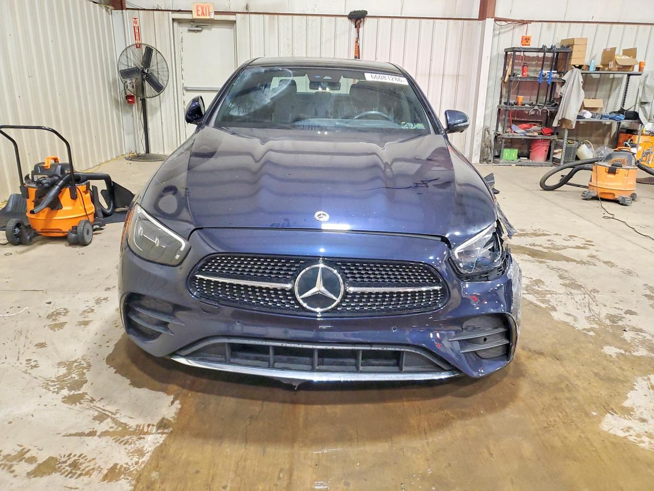 2023 Mercedes-Benz E 350 4Matic - zdjęcie 5