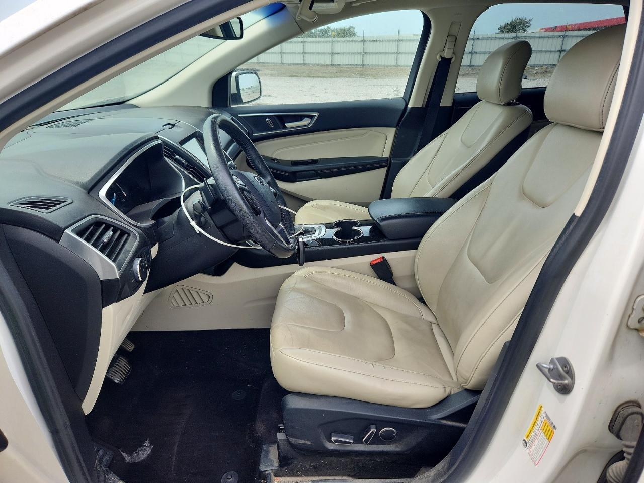 2017 Ford Edge Titanium - zdjęcie 7