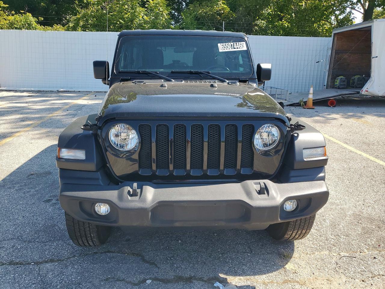 2021 Jeep Wrangler Unlimited Sport - zdjęcie 5