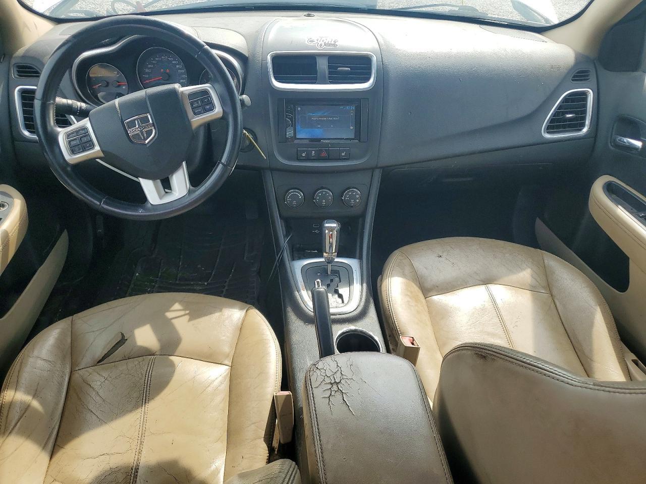 2014 Dodge Avenger Sxt - zdjęcie 8