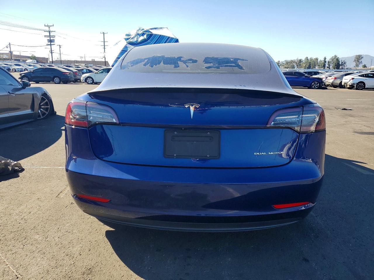 2020 Tesla Model 3 - zdjęcie 6