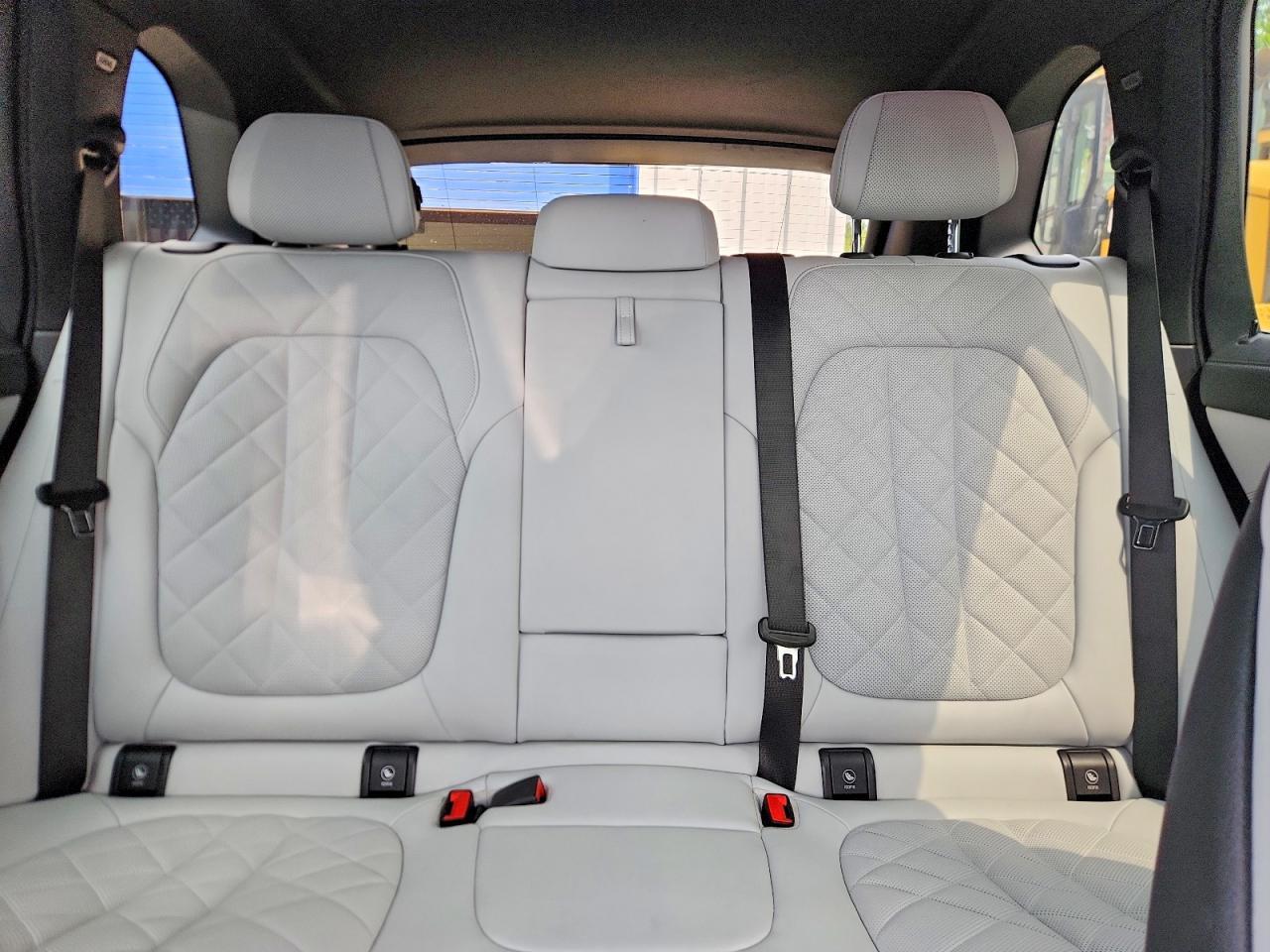 2023 BMW X5 xDrive40I - zdjęcie 10